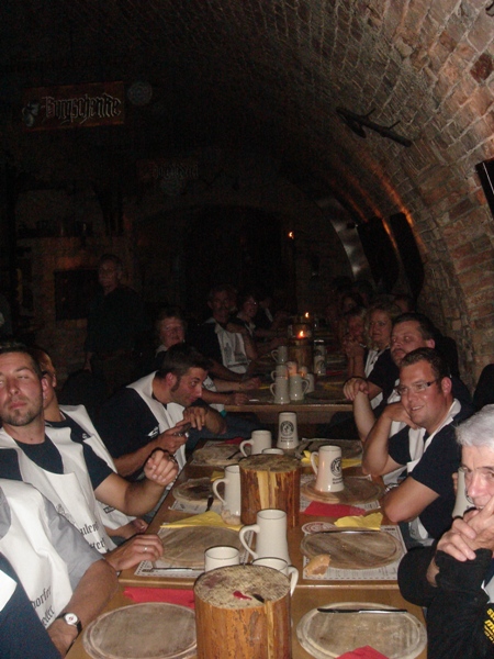 DSC00645.JPG - ...är zieht emu d'Ufmerksamkeit uf sich...