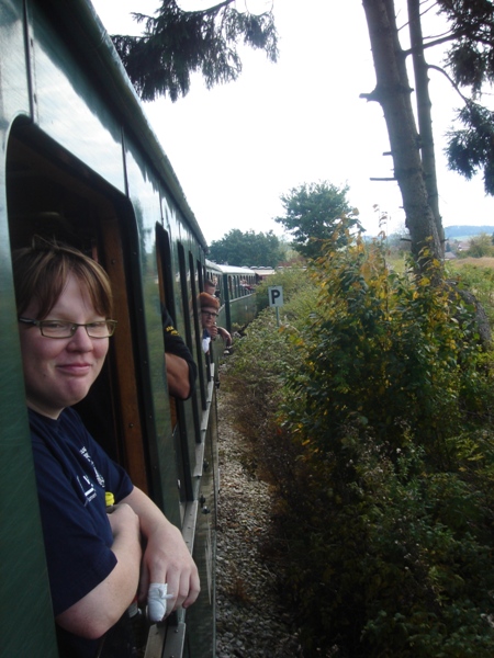 DSC00661.JPG - ...ig weiss nid obs gmerkt hesch Käthle, Du hesch aber dr Finger im Gips...