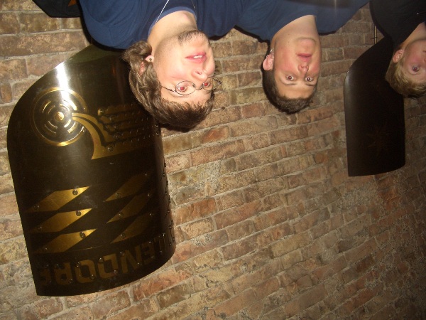 CIMG1278.JPG - ...he, do hange jo no so settig Flädermüüs...