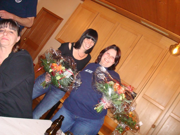 DSC00063.JPG - ...me cha ou am ene richtige Blüemli freud ha - merci emu für Eui Ungerstützig...