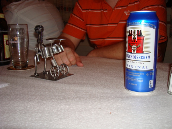 DSC00076.JPG - ...so em Semmel si Füum...jetz müest dr schnöuer blättere...