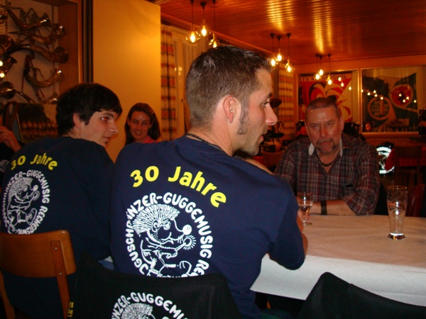 DSC00091.JPG - ...dr Züsu vo hinge...ou är isch scho 10 Johr derbi...nomou 10 und mir hei glich vüu...oder nid? ;o)