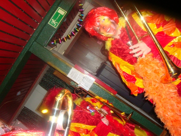 DSC01805.JPG - ...so, de gö mer doch mou ine do...