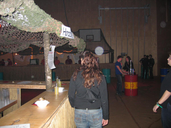 IMG_0008.JPG - ...aues isch parat...