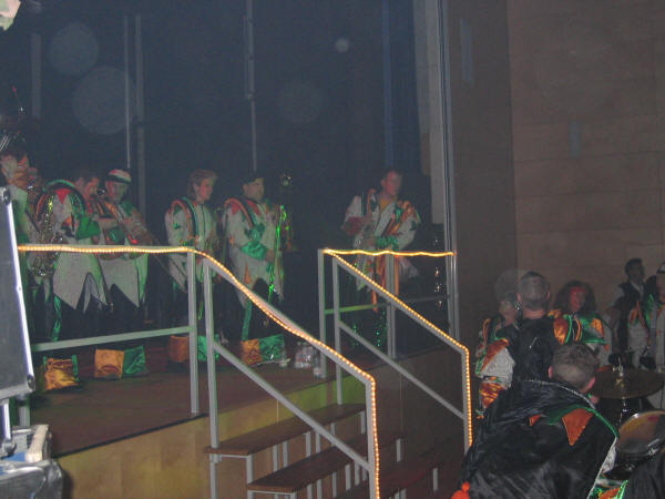 IMG_0027.JPG - ...Vollgas düre Obe...