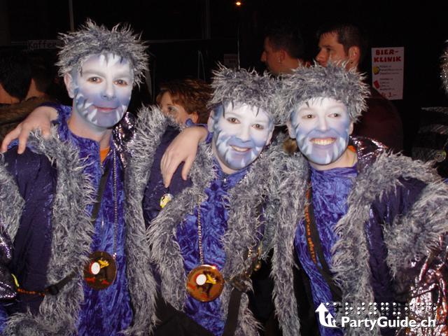 16_Jguparty_2006.jpg - ...ganz geil gschminkt, mues scho säge...