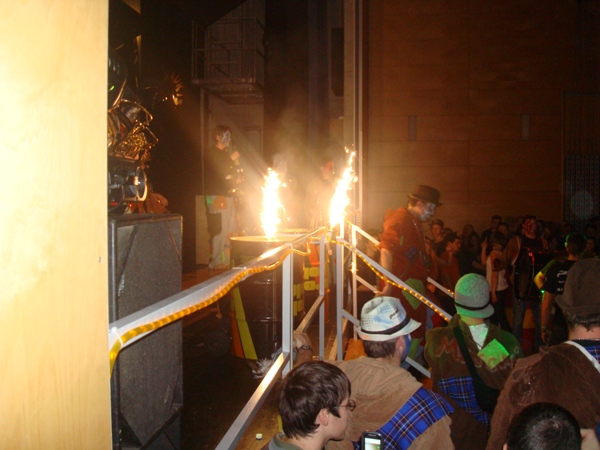 DSC01951.JPG - ...so, lö mer die no chli lo mache...