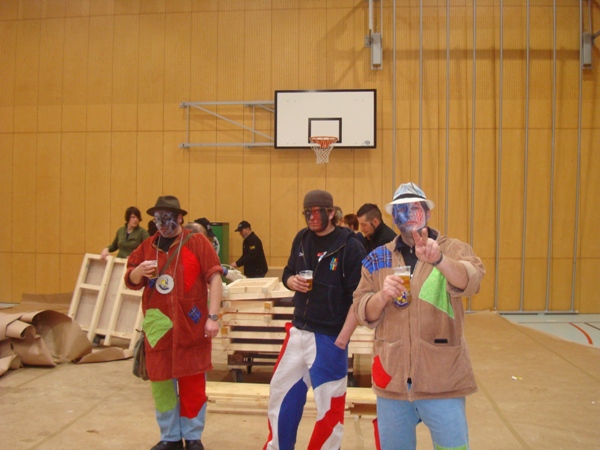 DSC01989.JPG - ...bim Wüsche chöme immer no öppe die es paar Baukis füre...