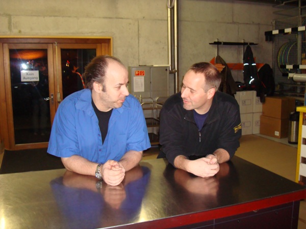 DSC02578.JPG - ob ächt aues verkablet isch?